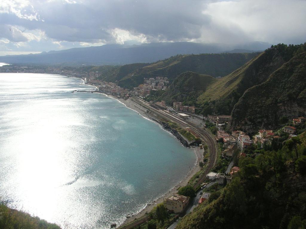Sotto Il Vulcano Nicolosi Buitenkant foto